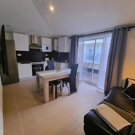 Relaxing 2 Bed Near Falesia * Albufeira